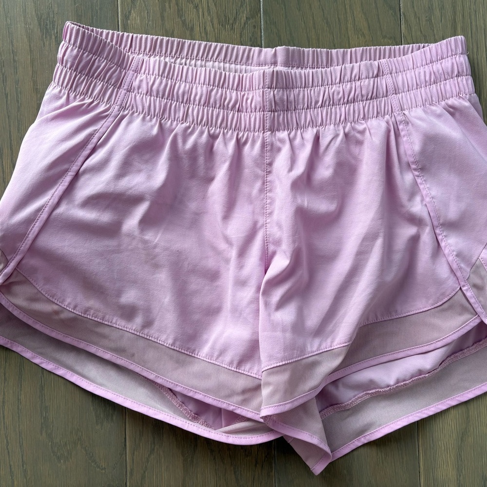 Athleta Mesh Racer Run Short 4” - XS - Opaque Lilac